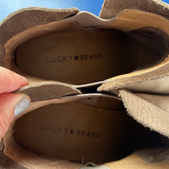 LUCKY BRAND Jana boot tan suede block heel worn once 8.5 - Picture 5 of 5